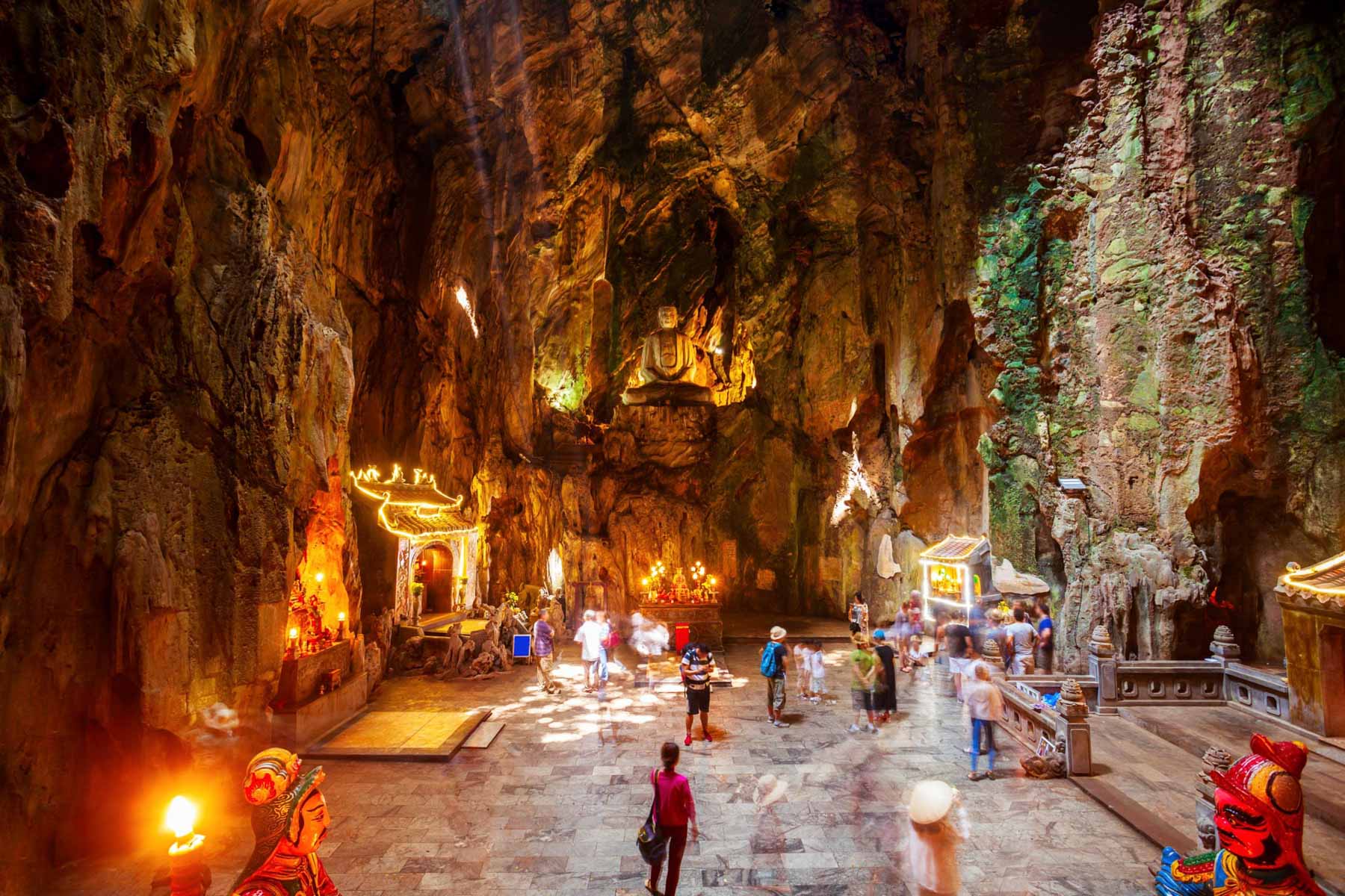 /fm/Files//Pictures/Ido Uploads(1)/Asia/Vietnam/Da Nang/Da Nang - Marble Mountain Cave - SS.jpg